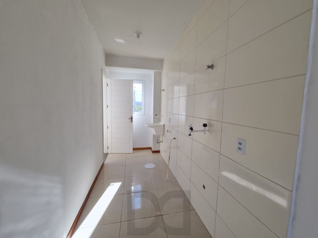 Casa para Venda - 50m², 2 dormitórios, 1 vaga - Aberta dos Morros — foto 3