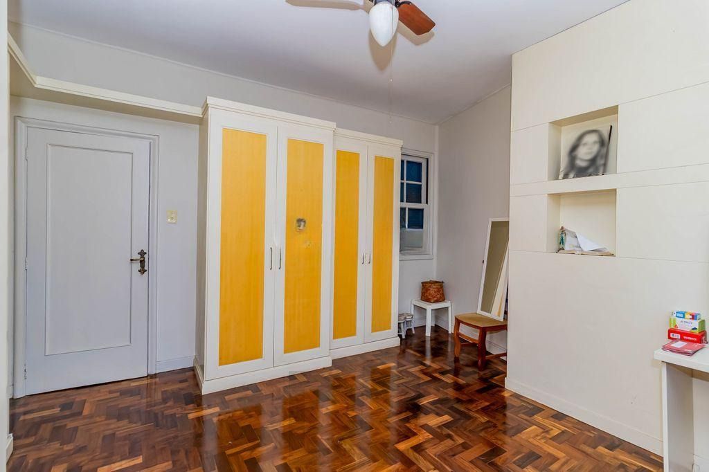 Vende-se apartamento com 2 quartos, sacada e 1 vaga – 113 m² – Moinhos de Vento — foto 18