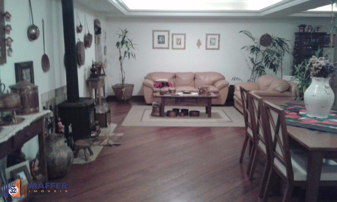 Casa, 3 quartos, 430 m² - Foto 1