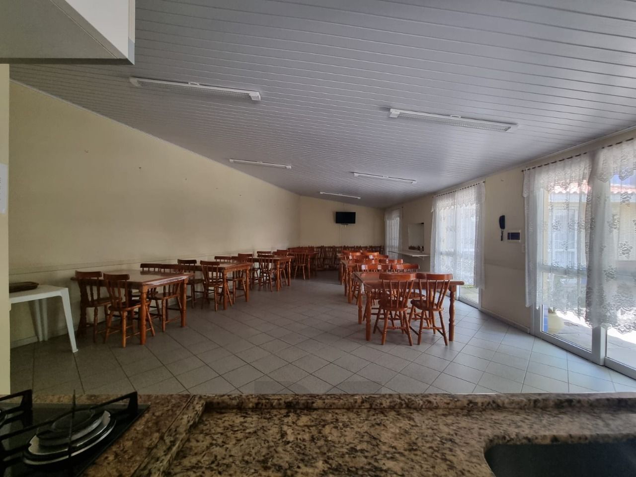 Apt 2 Dormitórios Com Sacada Bairro Cavalhada — foto 16