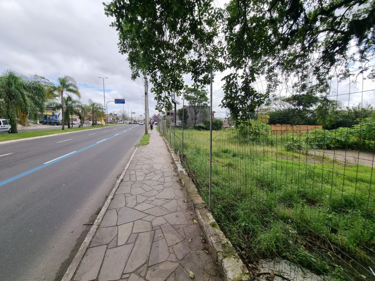 Terreno para Venda - 3778m² Na Avenida Cavalhada — foto 1