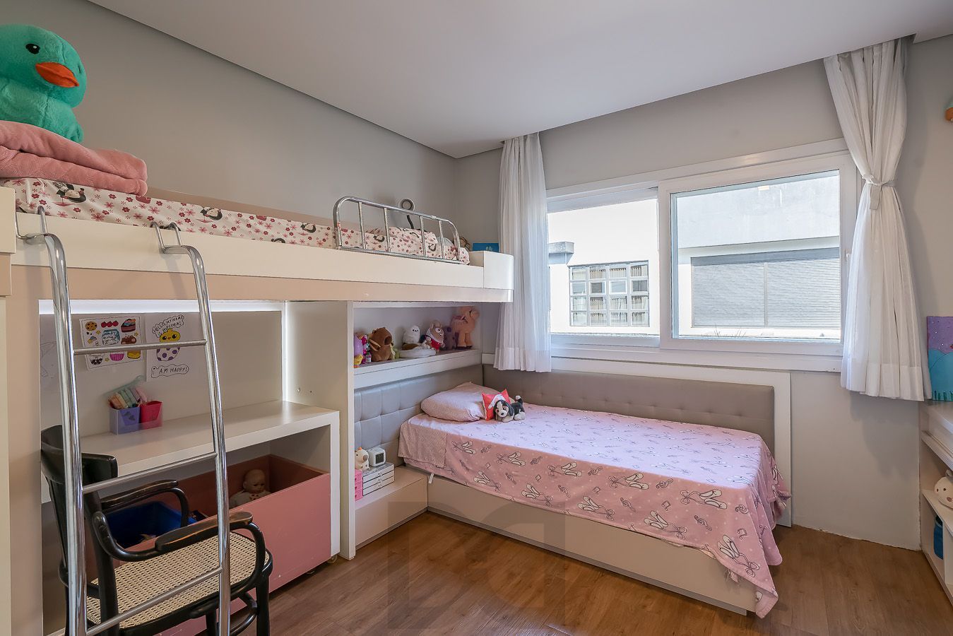 Casa em Condomínio com 4 quartos e 275m² à venda em Sarandi, Porto Alegre. — foto 39
