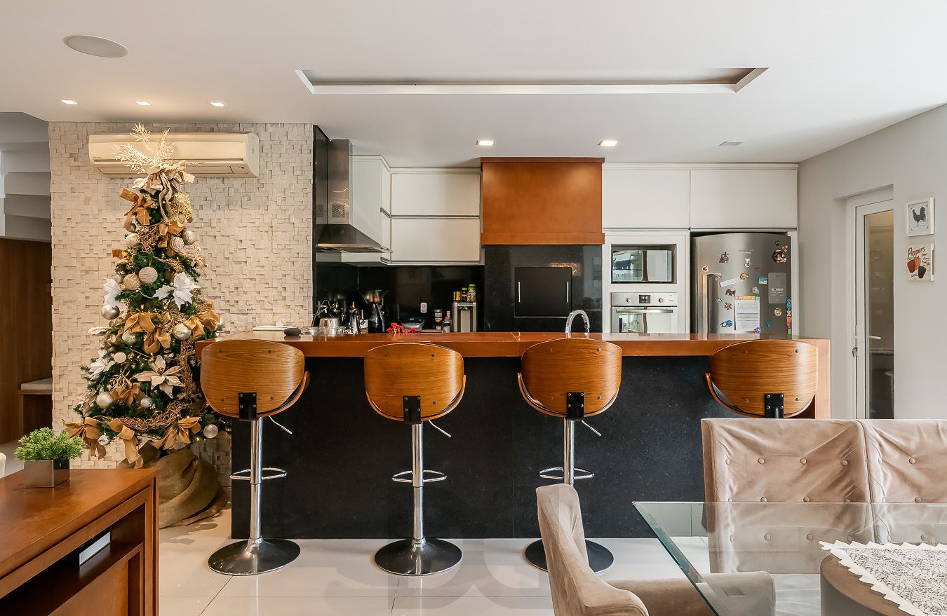 Casa em Condomínio com 4 quartos e 275m² à venda em Sarandi, Porto Alegre. — foto 15