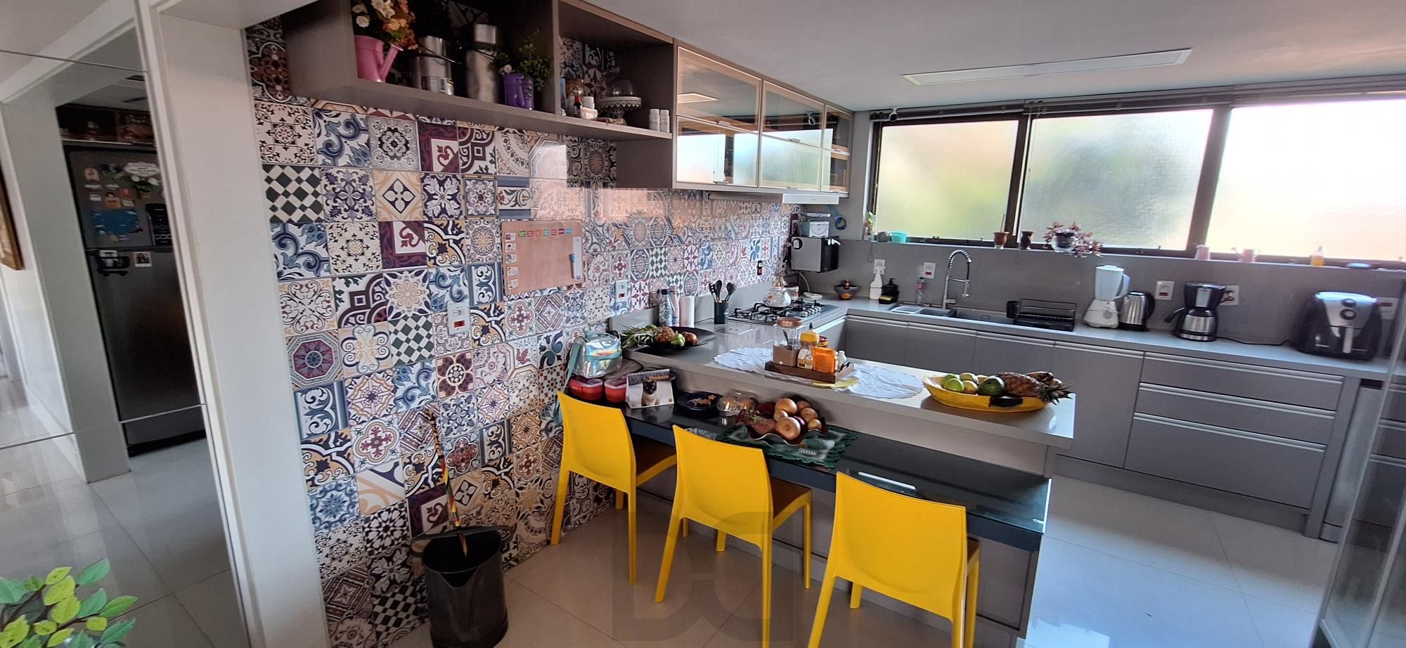 Exclusividade e Sofisticação: 3 Dormitórios em Endereço Nobre no Bairro Auxiliadora — foto 34