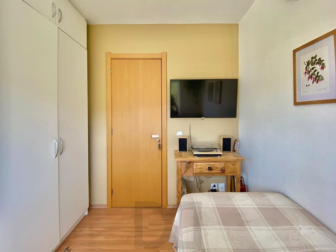 Apartamento de 3 quartos, suíte, elevador e 2 vagas no bairro Teresópolis — foto 5