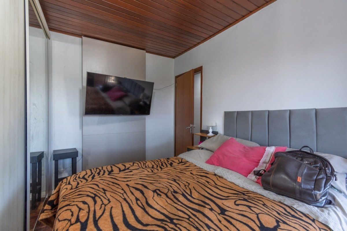 Casa com 2 quartos, 2 vaga, sacada e churrasqueira no bairro Costa e Silva — foto 18