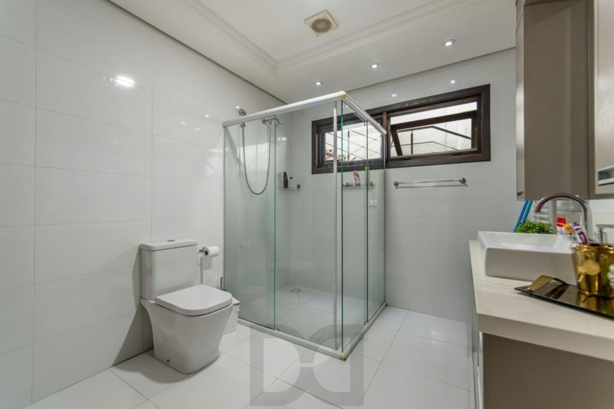 Casa com 4 quartos,1 Suite, 2 vagas e 450m² à venda em Sarandi. — foto 12