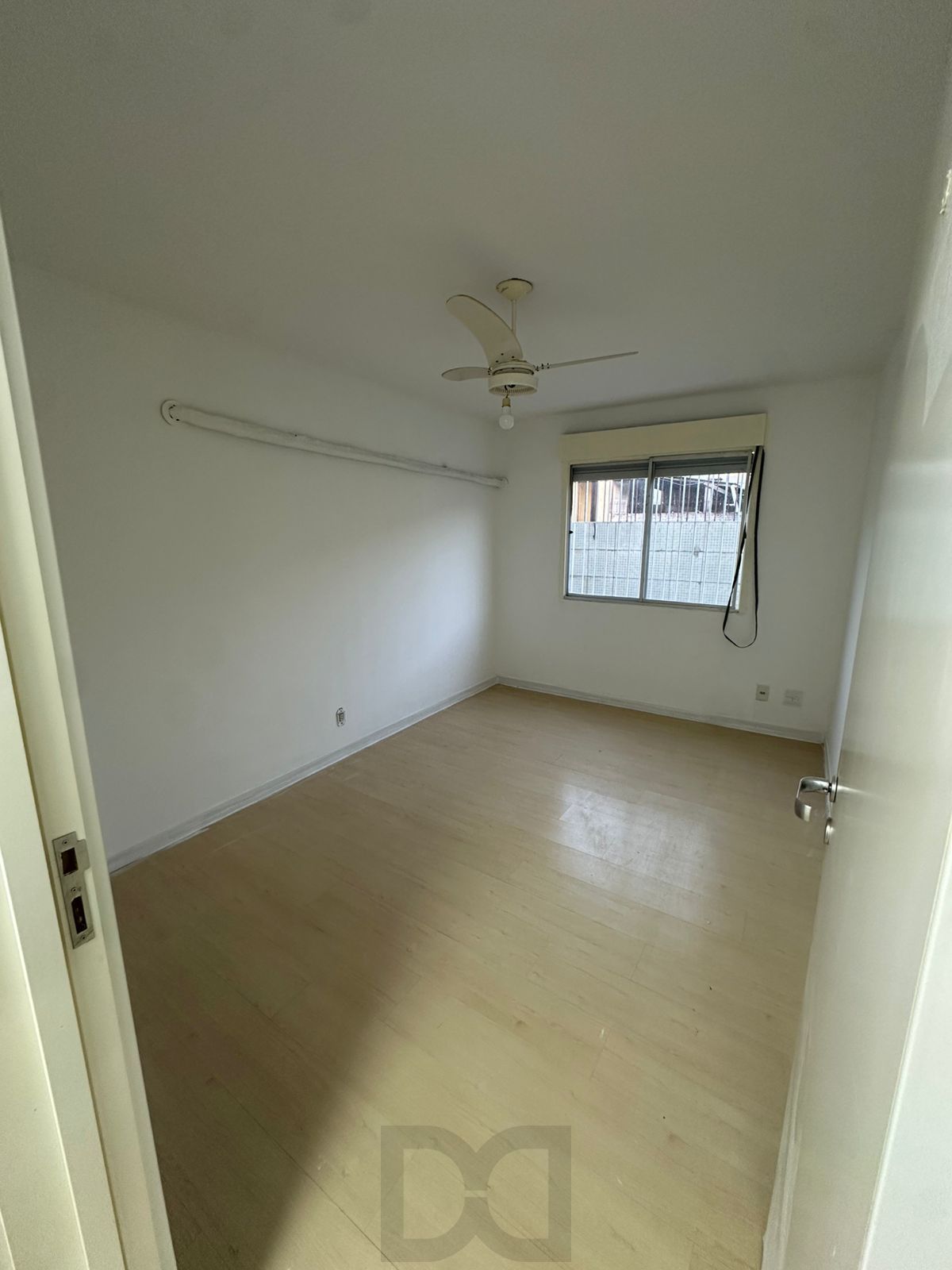 Apartamento com 3 Quartos, térreo com pátio privativo, 1 vaga coberta à Venda, 88m² privativos, só R$ 299.000 — foto 16