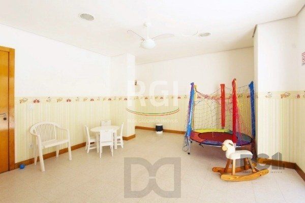 Vende-se apartamento 3 dorm com suíte e sacada 2 vagas cobertas - 126m² - Mont'Serrat — foto 23