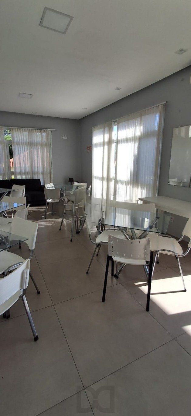 Cobertura com 3 quartos, 2 Vagas de garagem No Bairro Cavalhada. — foto 37