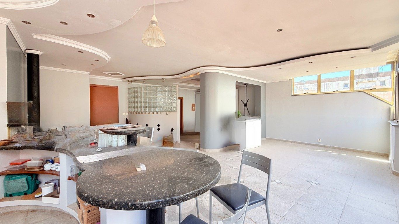 Apartamento com 3 dormitórios, 1 suíte e 268m² à venda em Higienópolis. — foto 31