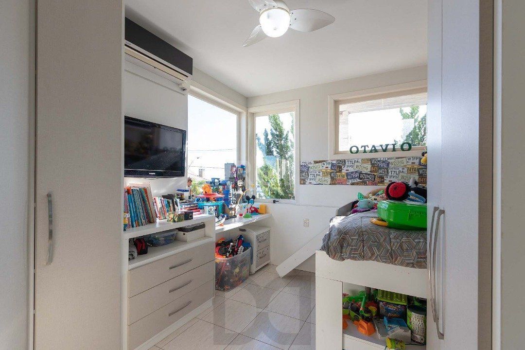Casa para Venda com 4 dormitórios no bairro Hípica — foto 31