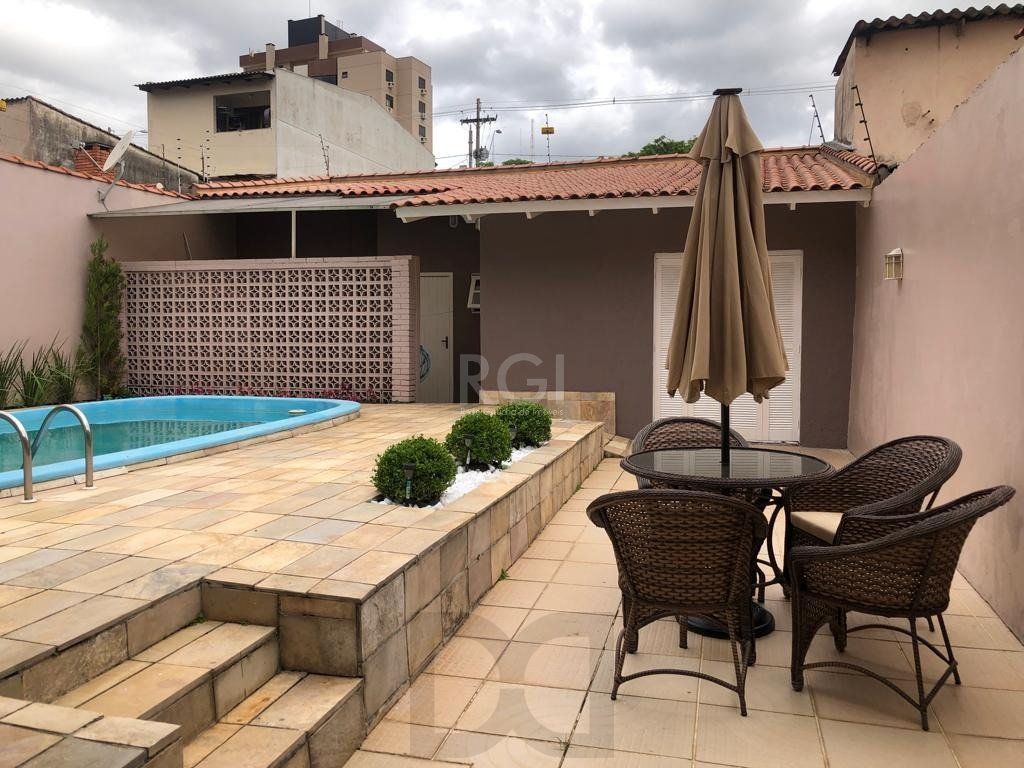 Casa à venda - 230m², 4 quartos, sendo 2 suítes, churrasqueira, piscina e 03 vagas de garagem — foto 33