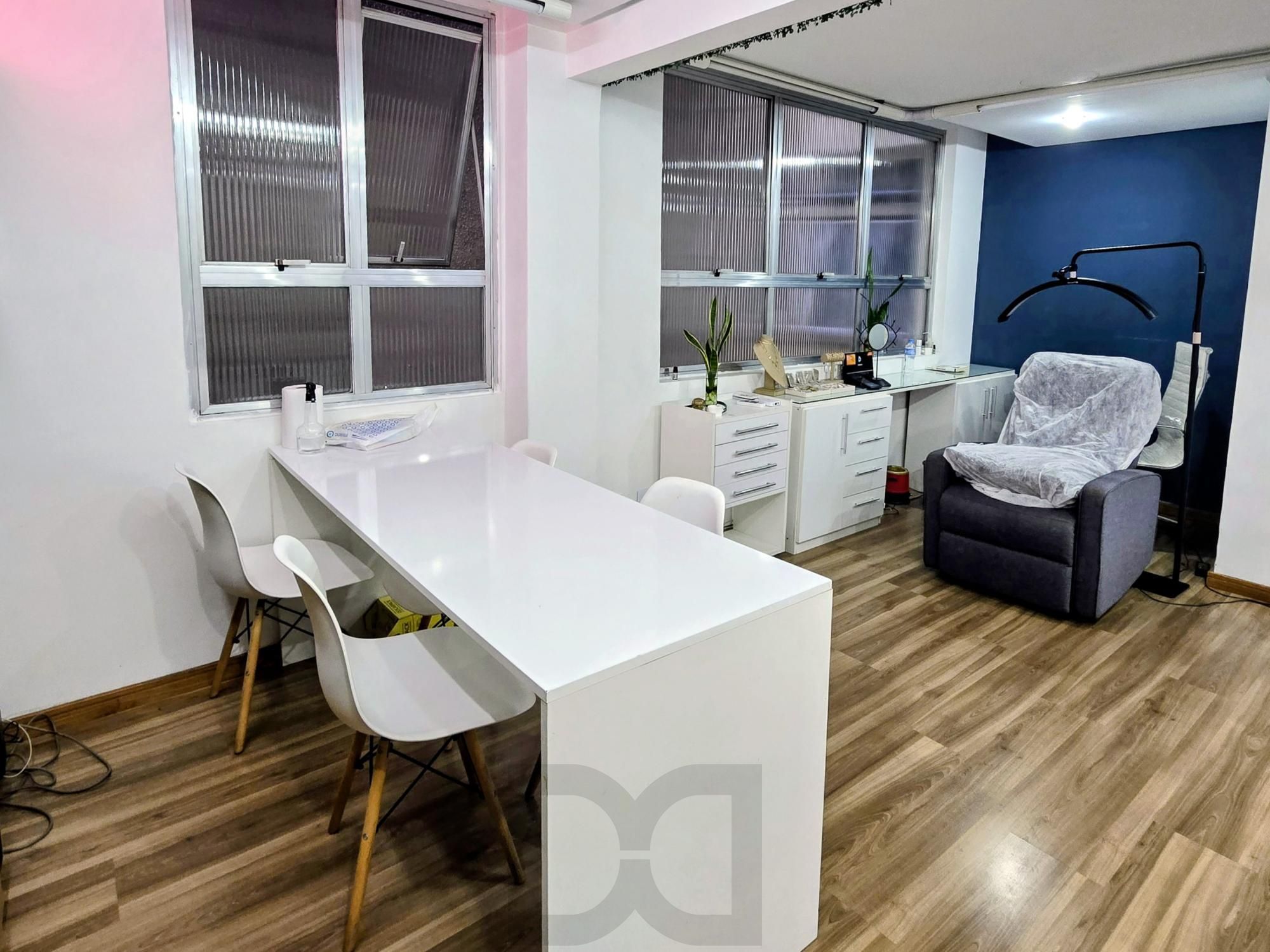 Apartamento 3 dormitórios no Centro Histórico,com elevadores — foto 7
