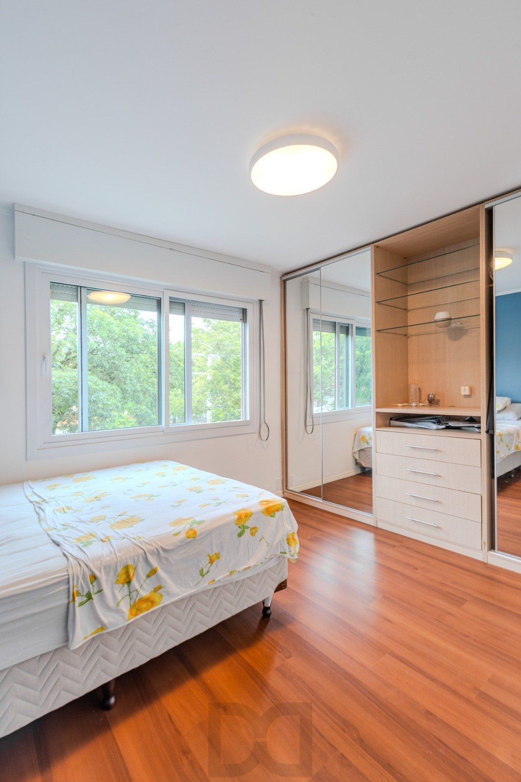 Apartamento de 3 dormitórios á venda no Bairro Cristal, Porto Alegre — foto 14
