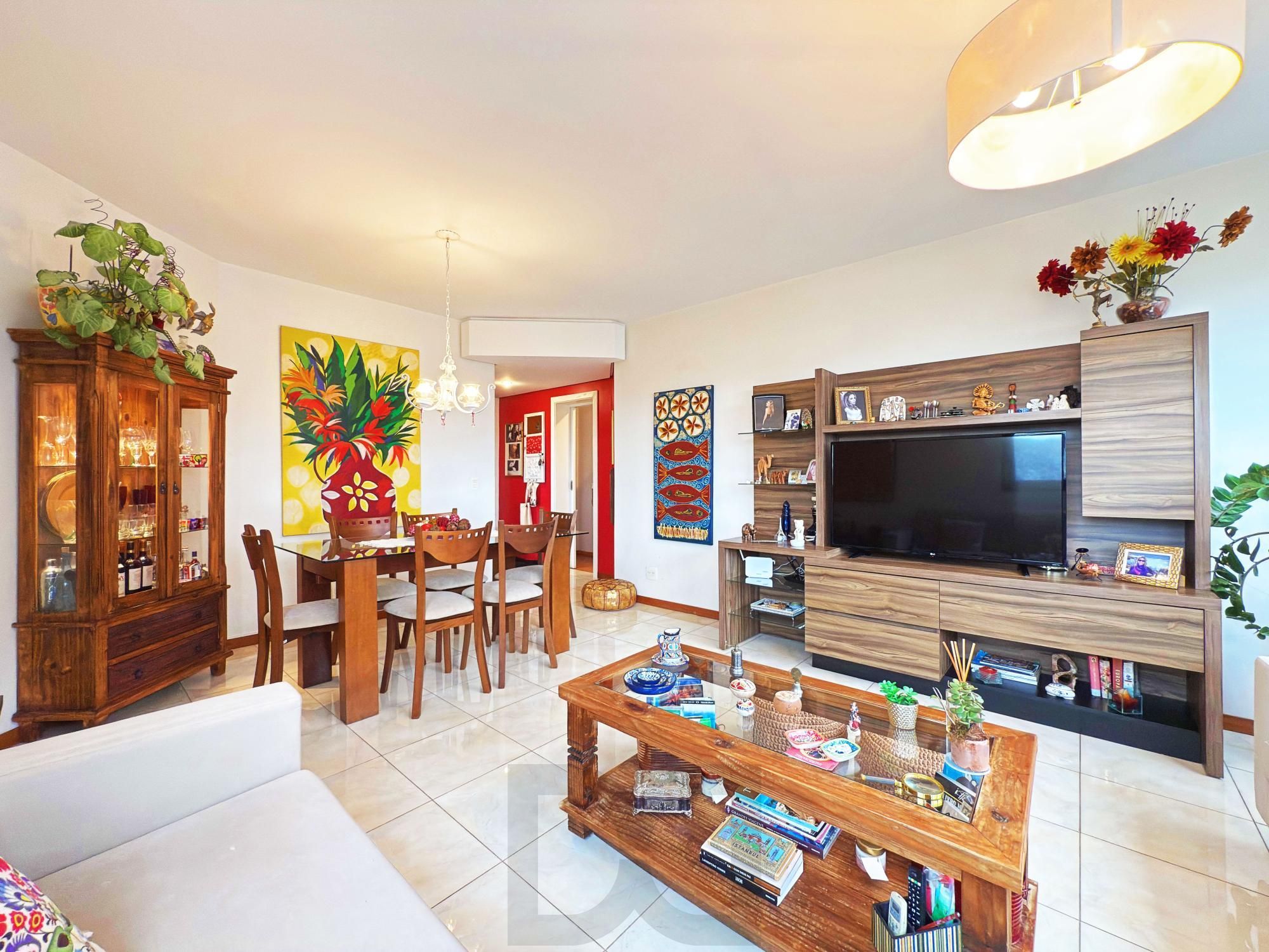 Apartamento 3 Dormitórios com Suíte, Churrasqueira e Excelente Vista Petrópolis — foto 25