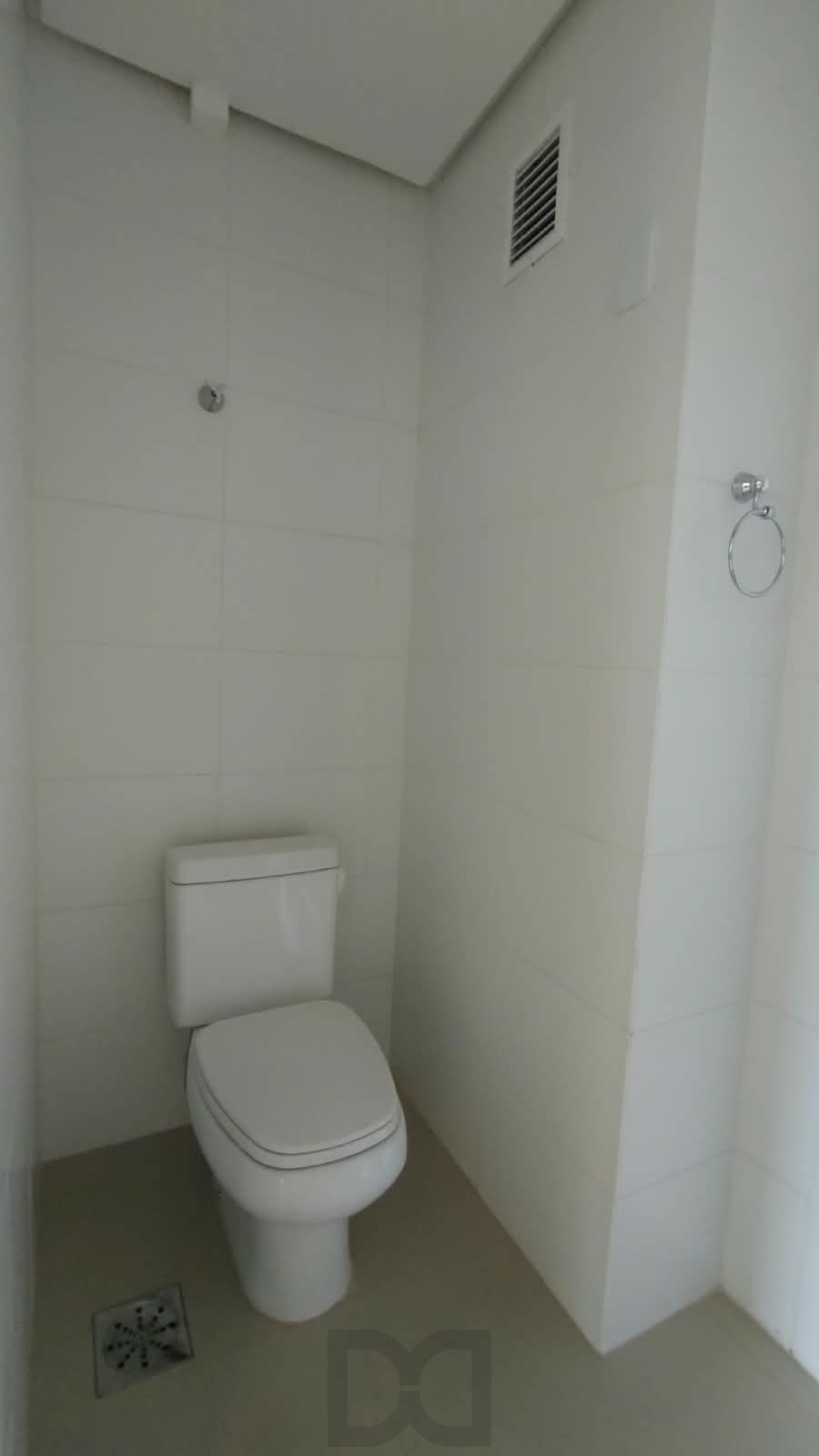 conjunto/sala com 37,20 de área privativa, toda em piso de porcelanato, Petropolis, 01 vaga — foto 13