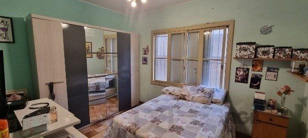 Vende-se ampla casa 6 quartos, 2 suítes, 5 vagas de garagem, churrasqueira e duas entradas individuais - 360m² - Chácara das Pedras — foto 16