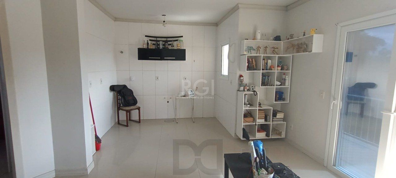 Casa para Venda - 250m², 3 dormitórios, sendo 1 suites, 2 vagas - Vila Nova, Porto Alegre — foto 21