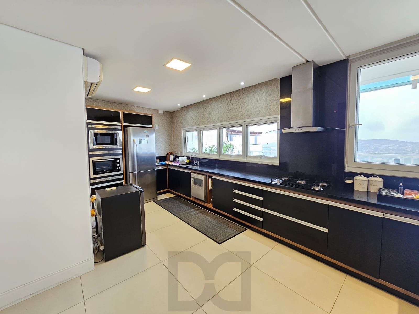 Casa mobiliada e decorada em Condomínio fechado — foto 37