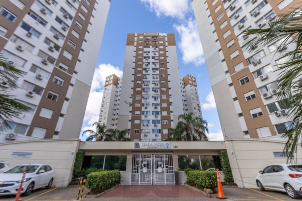 Apartamento de 3 quartos, suíte, elevador e 1 vaga no bairro Vila Ipiranga. — foto 2