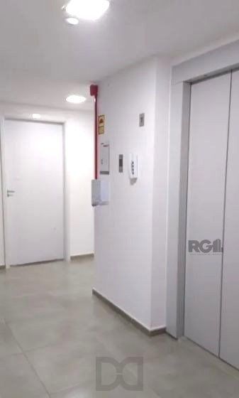 Apartamento no bairro Tristeza de 2 dormitórios e vaga DESOCUPADO — foto 33