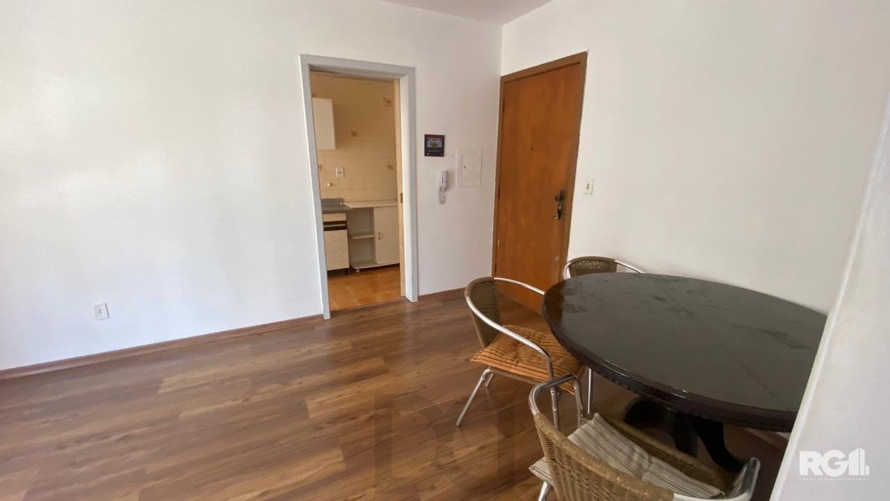 Apartamento 1 Dormitório com Sacada no Centro Histórico — foto 14
