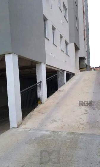 Apartamento no bairro Tristeza de 2 dormitórios e vaga DESOCUPADO — foto 36
