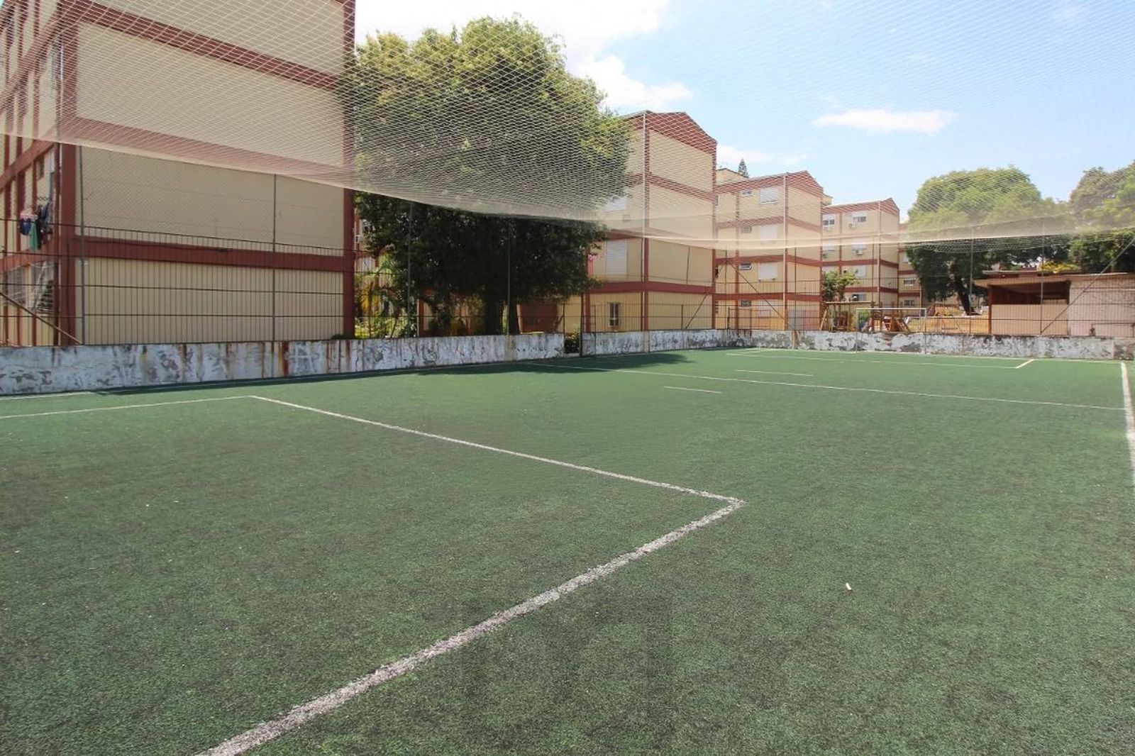 Apartamento 1 quarto, portaria 24 horas e churrasqueira no bairro Camaquã. — foto 11