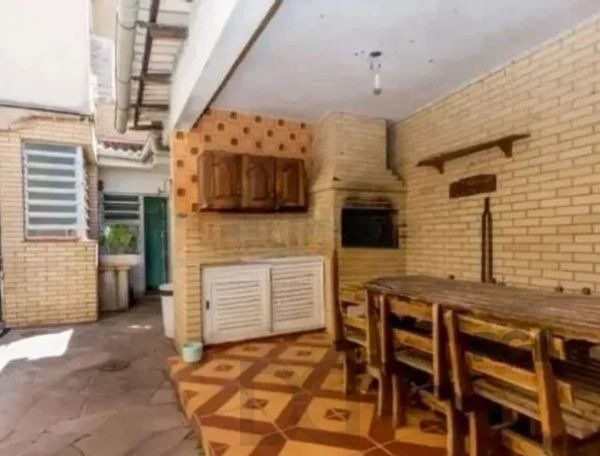 Casa sobrado no bairro Tristeza de 4 dormitórios 3 vagas DESOCUPADA — foto 13