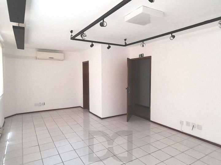 Sala comercial, no bairro Floresta, para venda — foto 5