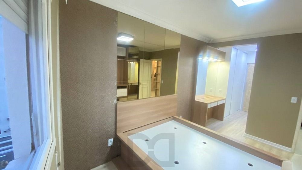 VENDA de apartamento 1dormitório com 1 vaga, mobiliado, localizado na Rua Jose do Patrocínio, Cidade Baixa, Porto Alegre. — foto 4