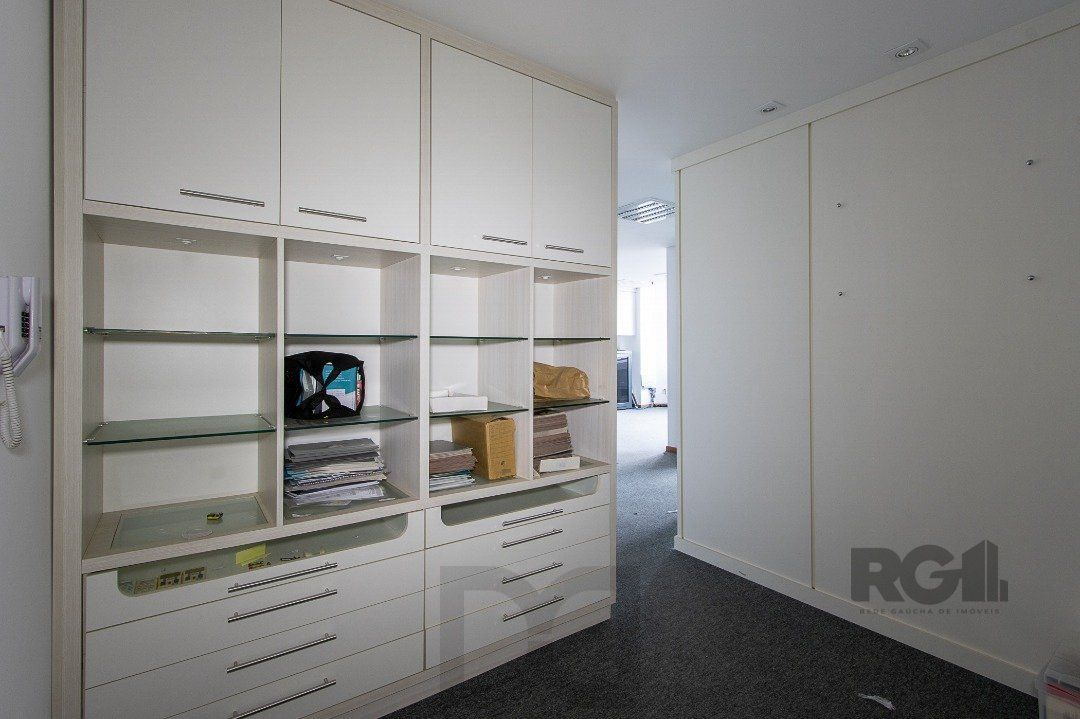 SALA COMERCIAL BAIRRO MENINO DEUS - 82m² DE ÁREA PRIVATIVA, 1 VAGA — foto 9