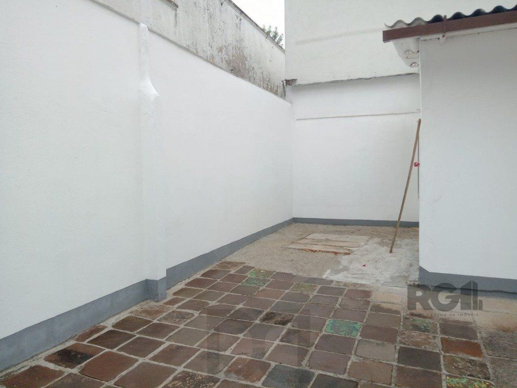 Sobrado no bairro Higienópolis de 3 dormitórios e 3 vagas — foto 32