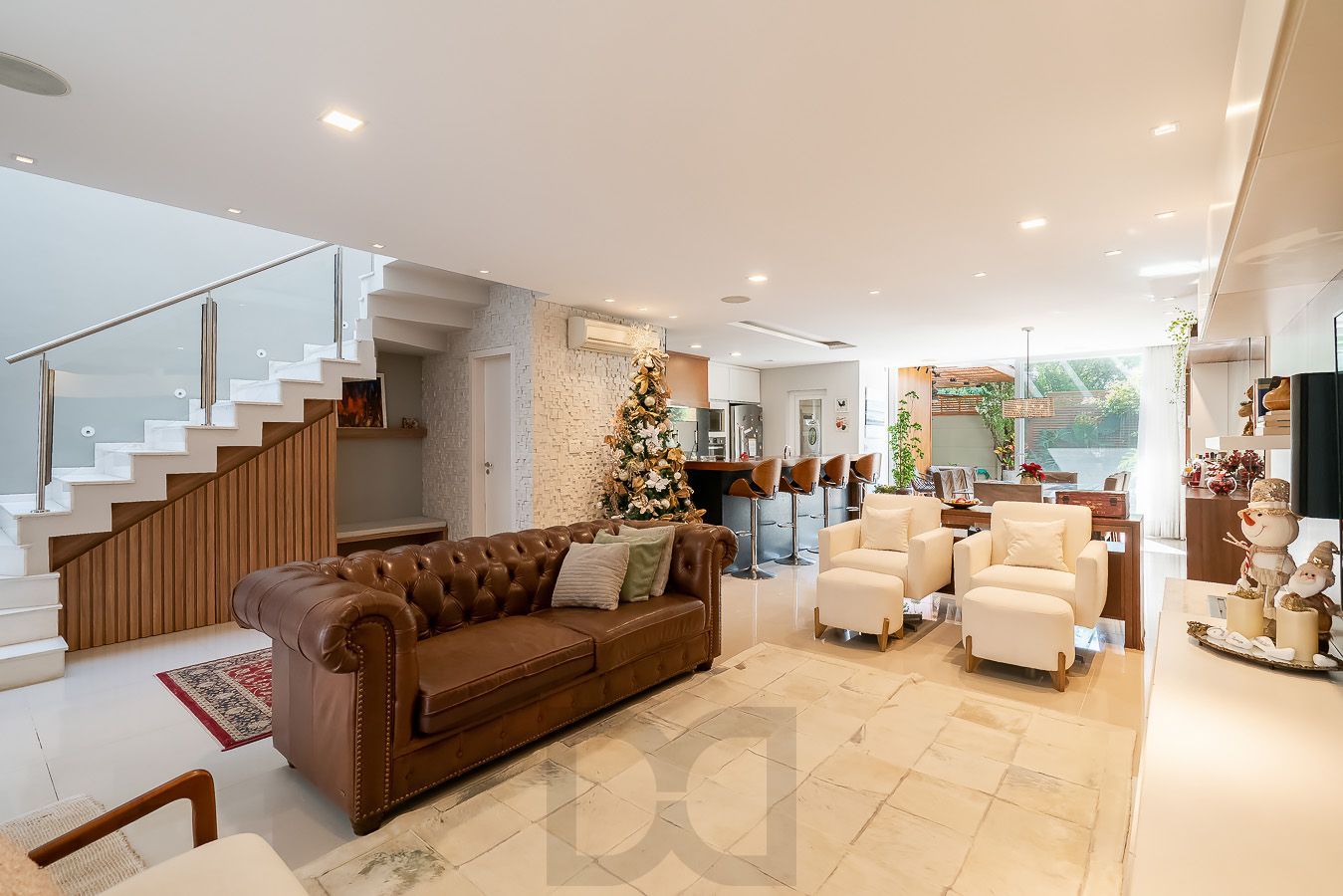 Casa em Condomínio com 4 quartos e 275m² à venda em Sarandi, Porto Alegre. — foto 6
