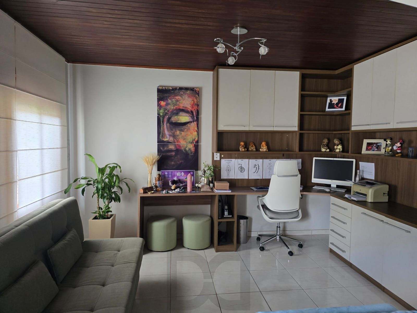 Casa térrea, 3 dormitórios e 4 vagas cobertos no Sarandi. — foto 16