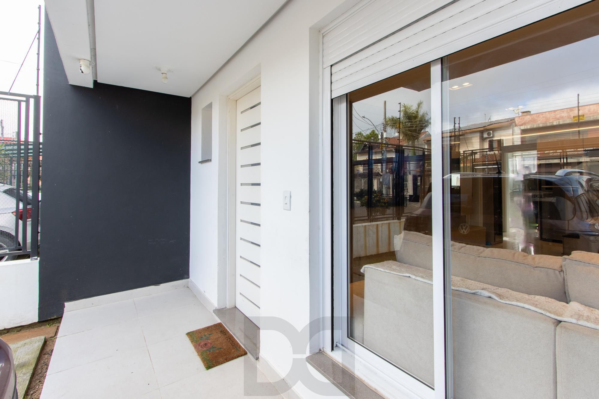 Sobrado para Venda - 95,16m², 3 dormitórios, sendo 1 suites, 2 vagas - Hípica — foto 4