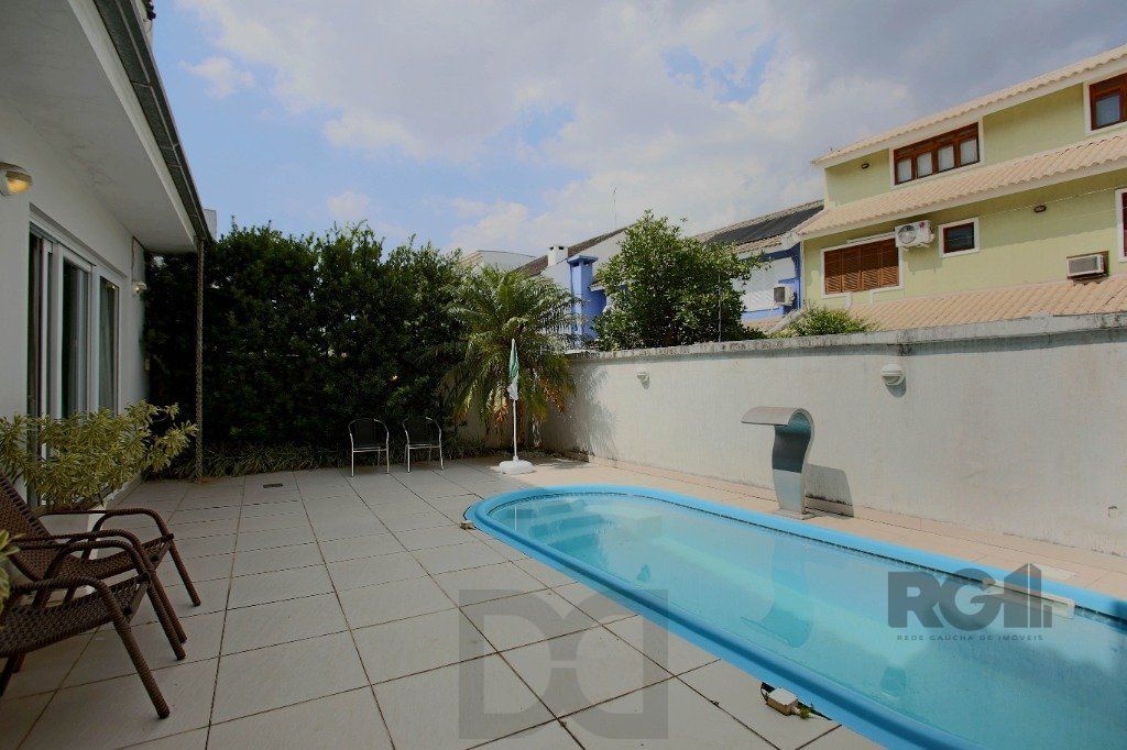 Casa 3 dormitórios, 300m², 3 banheiros, 4 garagens, Bairro Ecoville — foto 16