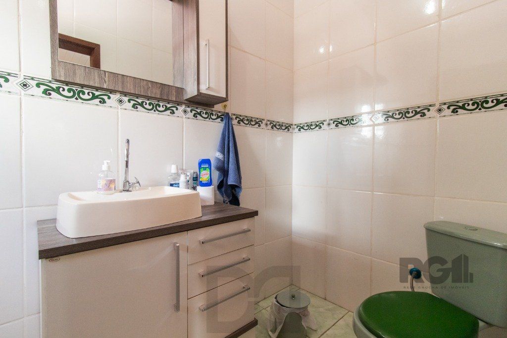 Casa com 3 dormitórios e 3 vagas no bairro Santa Tereza — foto 14