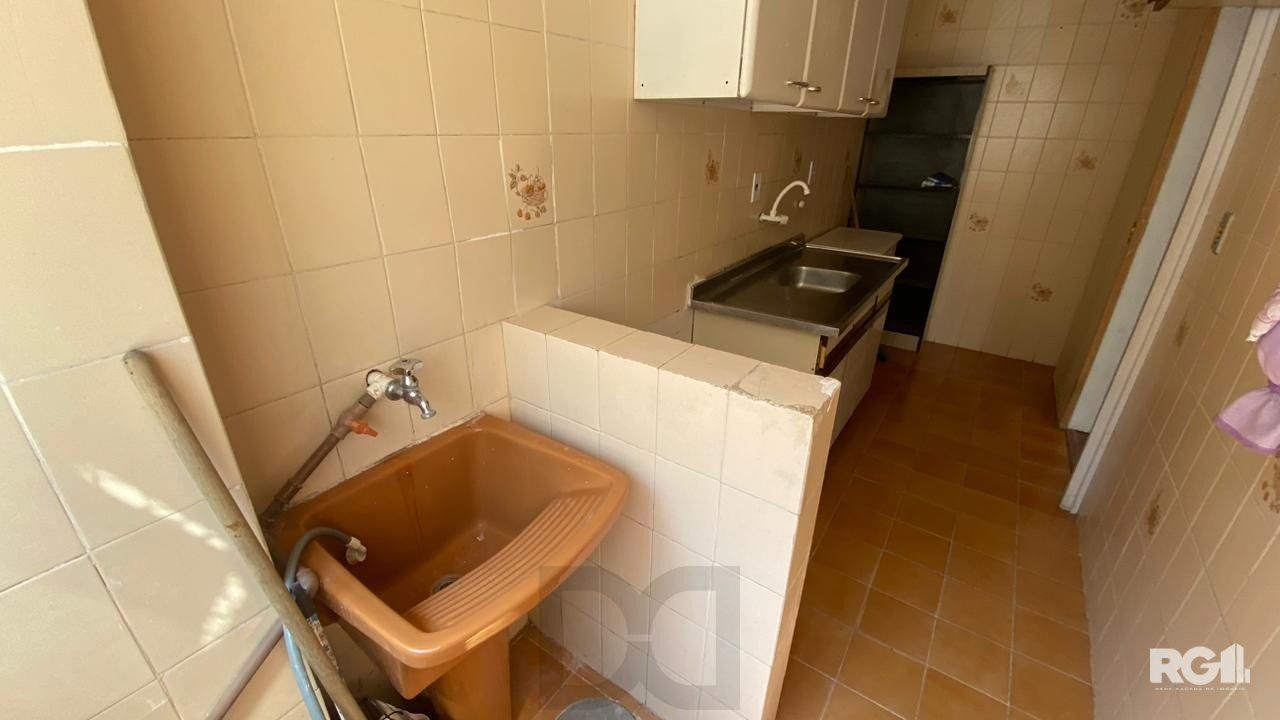 Apartamento 1 Dormitório com Sacada no Centro Histórico — foto 22