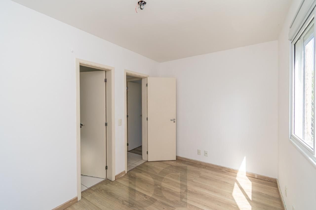 Apartamento de 3 dormitórios no bairro Teresópolis — foto 15