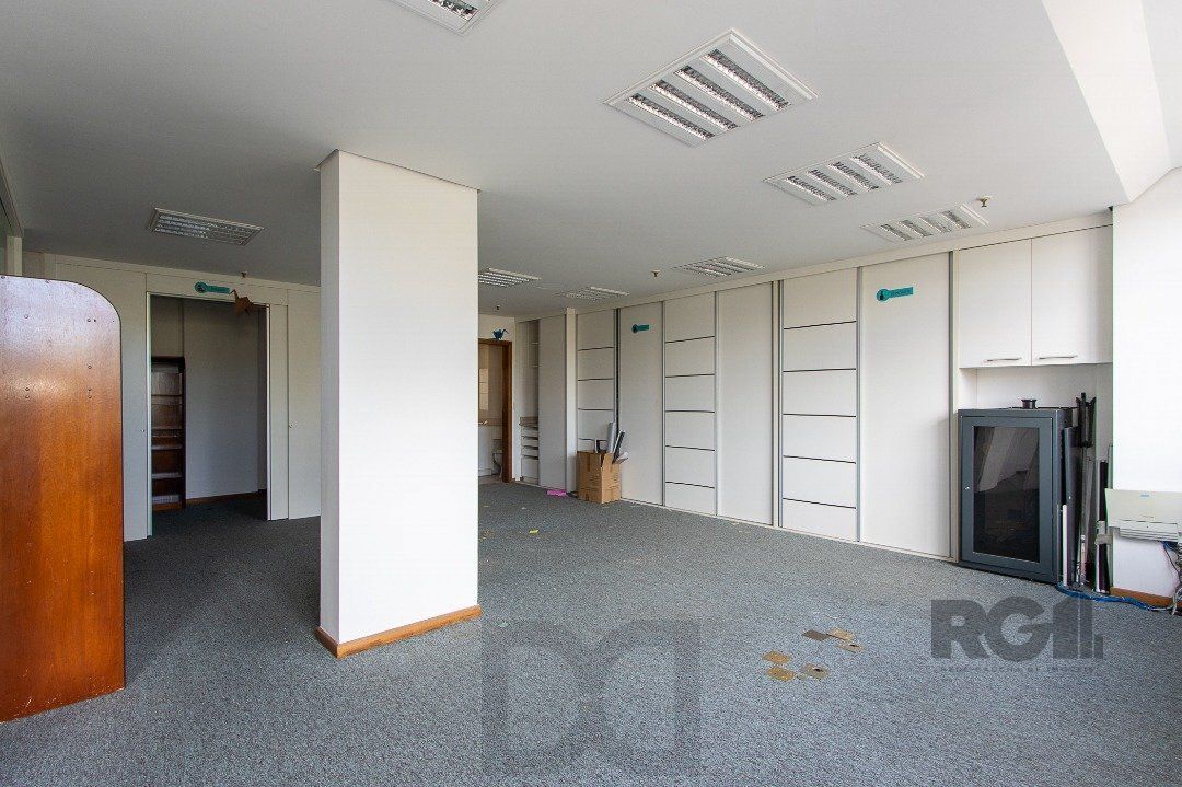 SALA COMERCIAL BAIRRO MENINO DEUS - 82m² DE ÁREA PRIVATIVA, 1 VAGA — foto 18