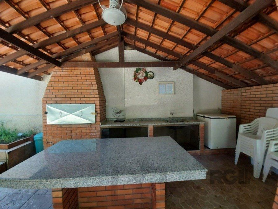 Apartamento a venda de 2 dormitórios na Rua Santa Cecilia Porto Alegre — foto 18