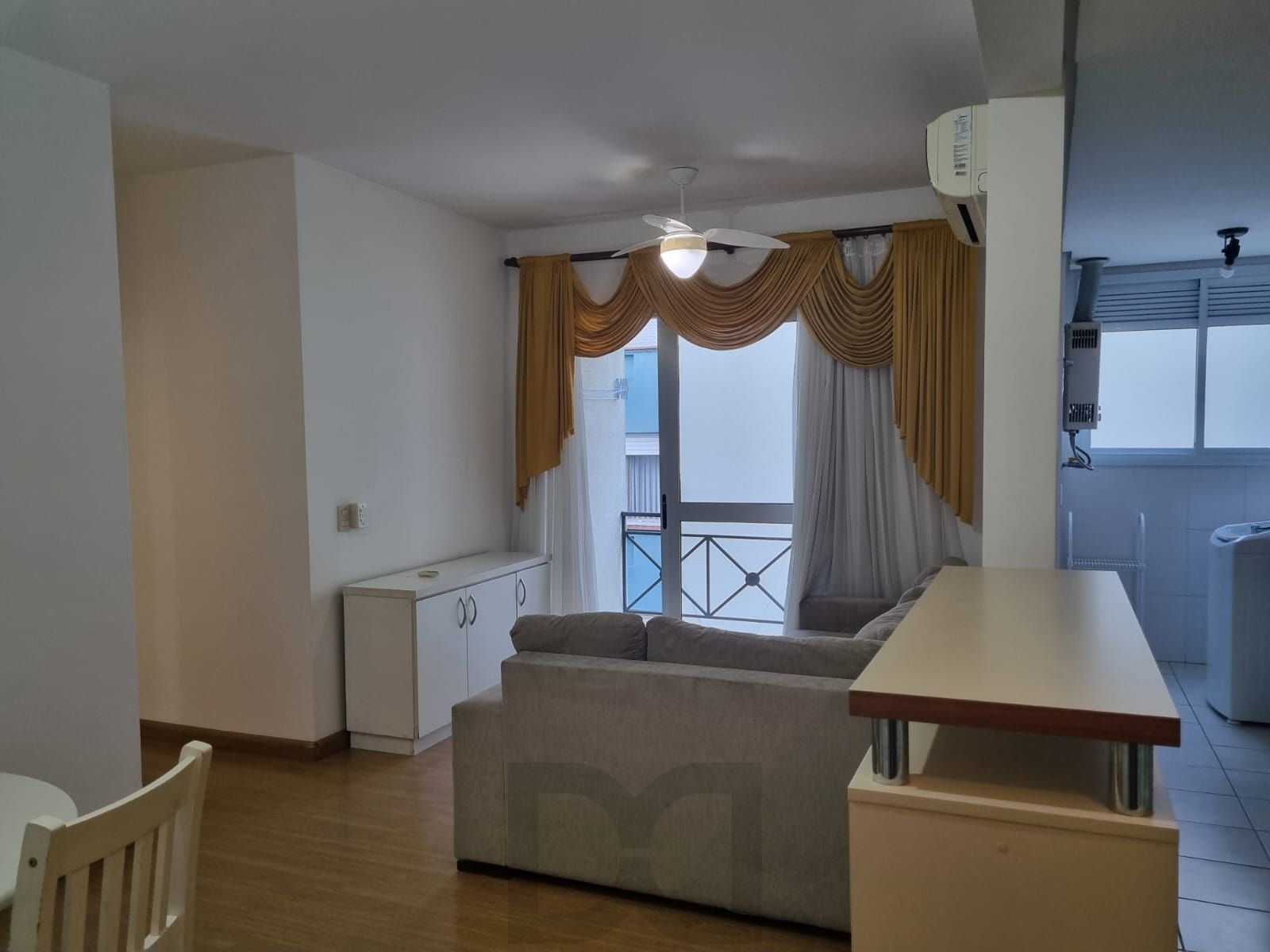 Apartamento de 3 dormitórios, sendo 1 suíte, no bairro Santo Antonio. — foto 2