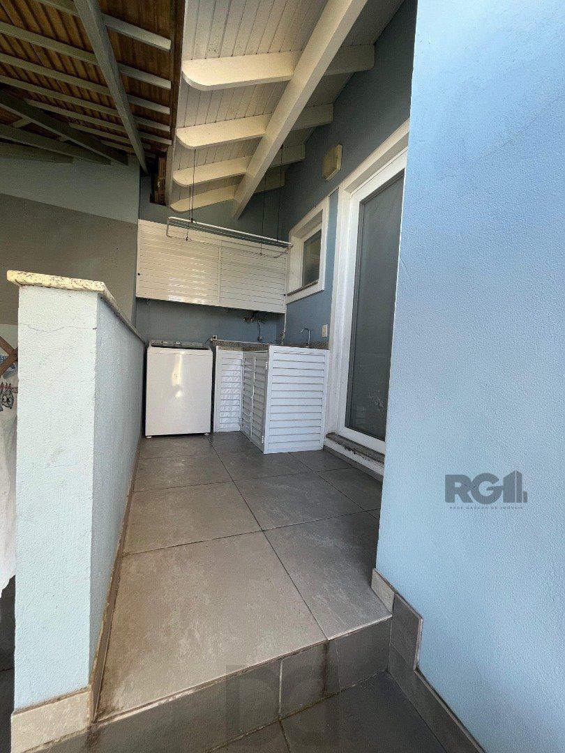 Sobrado com vista para o Rio, 3 quartos, suite, pátio - Guarujá — foto 7