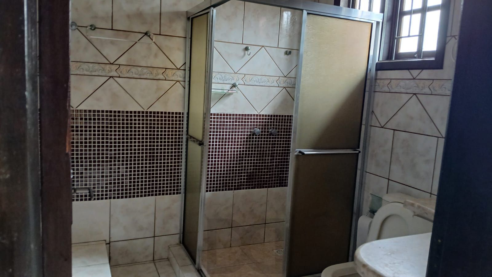 Casa de 3 dormitórios, 1 suíte, 2 vagas, churrasqueira e pátio no Navengantes. — foto 18