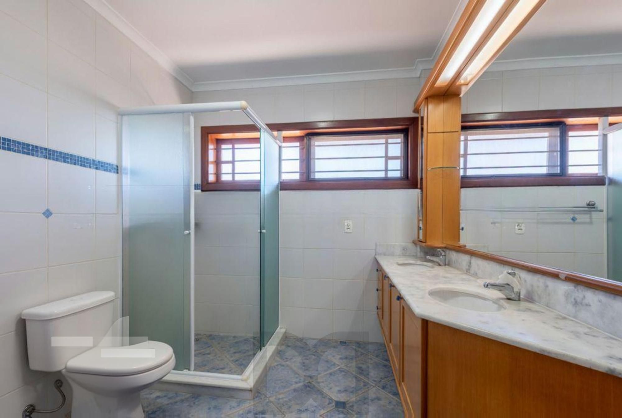 Casa com 5 dormitórios, 2 suítes, 2 vagas e 360m² à venda no Jardim Itu Sabará. — foto 21