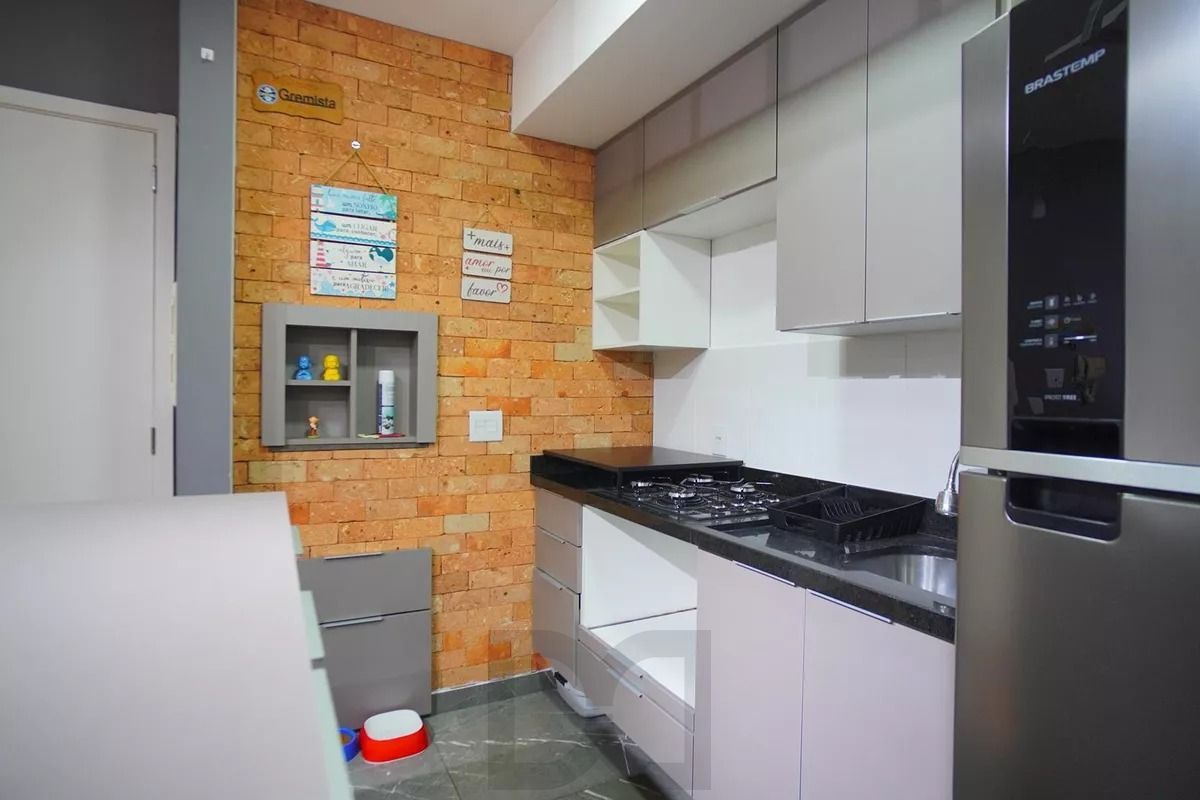 Apartamento 2 dormitórios suíte, elevador, infra e vaga coberta na Farrapos — foto 5