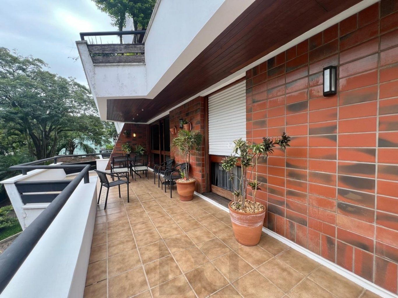 Apartamento com 4 quartos, 223m²,2 vagas, elevador no bairro Jardim do Salso. — foto 17
