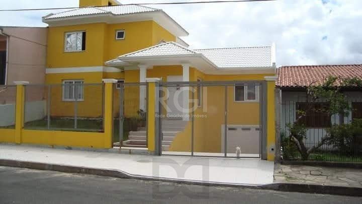 Casa para Venda - 250m², 3 dormitórios, sendo 1 suites, 2 vagas - Vila Nova, Porto Alegre — foto 2